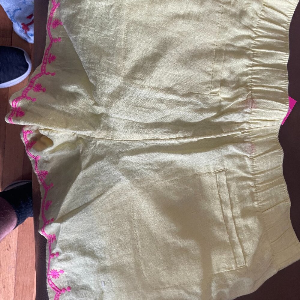 Lilly Pulitzer Laryn Linen Short Medium Yellow